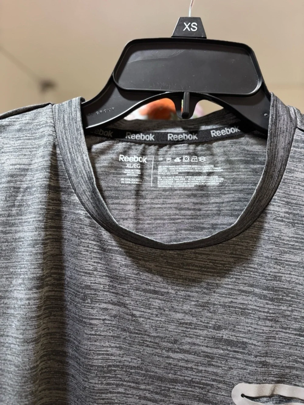 Reebok Men's Heather Gray Pocket Tee - Casual Crewneck Shirt